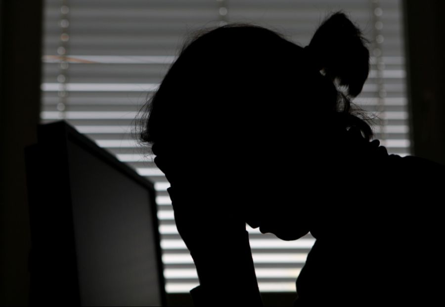 In Hamburg sind Mitarbeitende im öffentlichen Dienst im Schnitt 21,5 Tage krank – das zeigen Zahlen aus dem Jahr 2023.