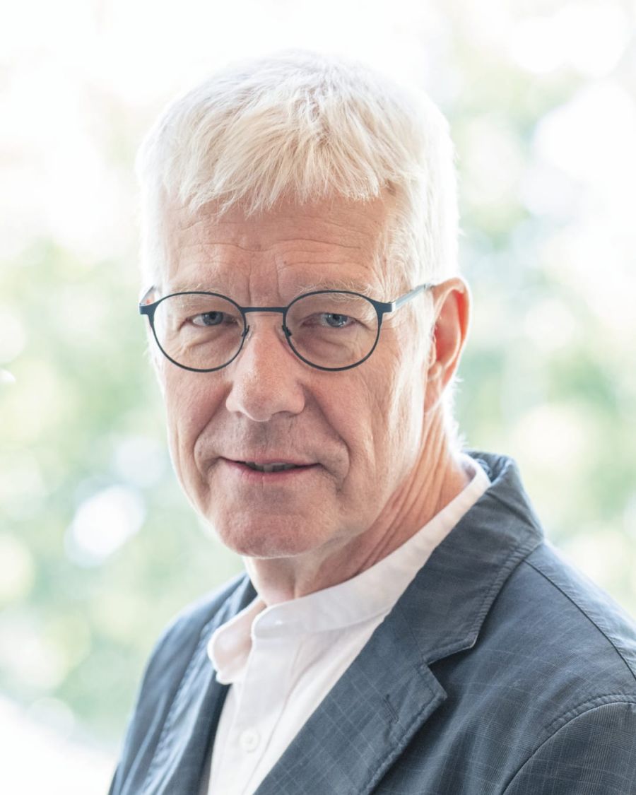«Es ist sehr belastend, wenn an einem Bahnhof alle zwei Minuten die Durchsage ‹Personenunfall› wiederholt wird», sagt Jörg Weisshaupt vom Verein für Suizidprävention Ipsilon.