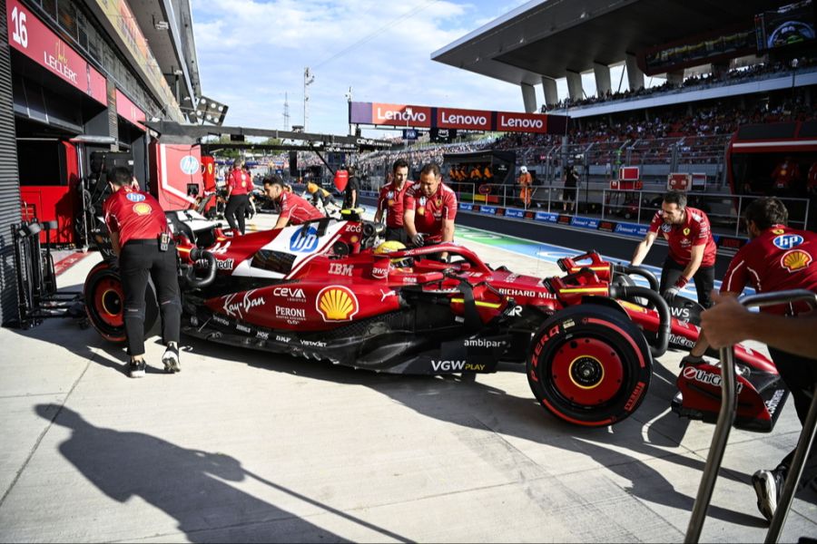 Lewis Hamilton Ferrari