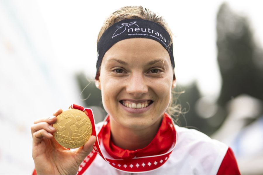 Bereits 2023 gewann Simona Aebersold Gold an der OL-WM in Flims. (Archivbild)