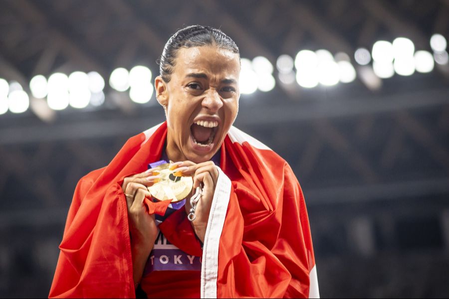 Ditaji Kambundji holt Gold in Tokio.