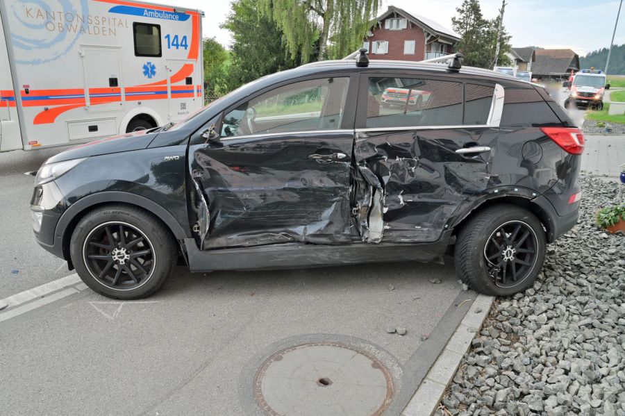 Zwei Personen wurden ins Spital gebracht.