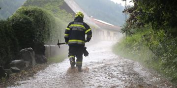 österreich überflutungen einsätze