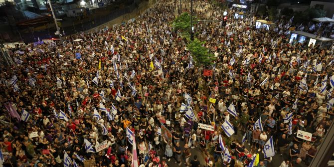 Israelis demonstrate against Netanyahu's government in Tel Aviv