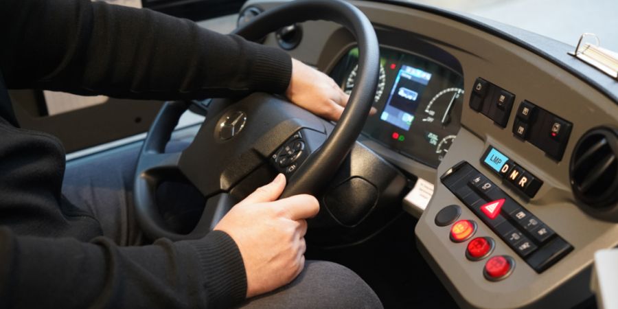 Seit der Umstellung auf ein neues Busnetz sind die Fahrgastzahlen in Grenchen SO gestiegen. (Symbolbild)