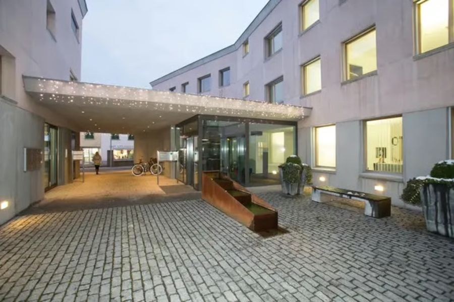 Statt dem Paket fand die Mutter einen Strafbefehl im Briefkasten. Plötzlich stand sie vor dem Kreisgericht Werdenberg-Sarganserland.