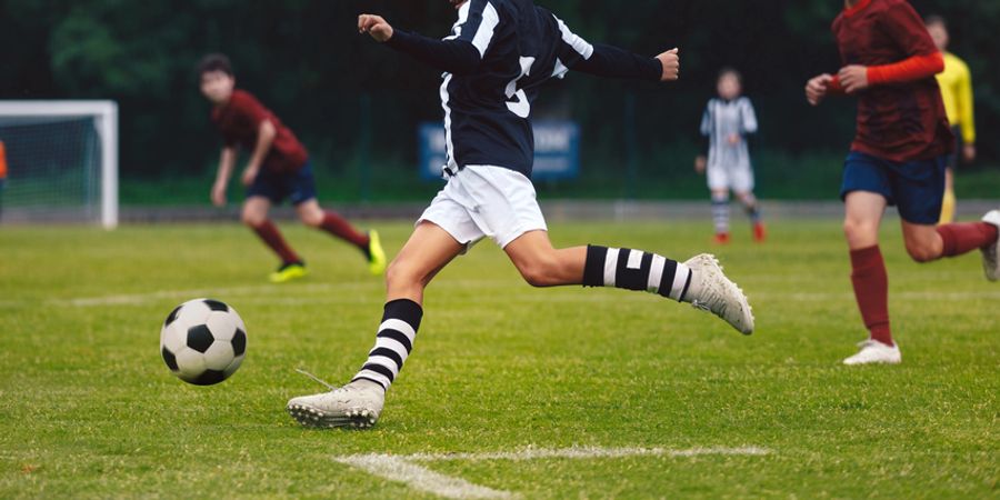 Fussball (Symbolbild)