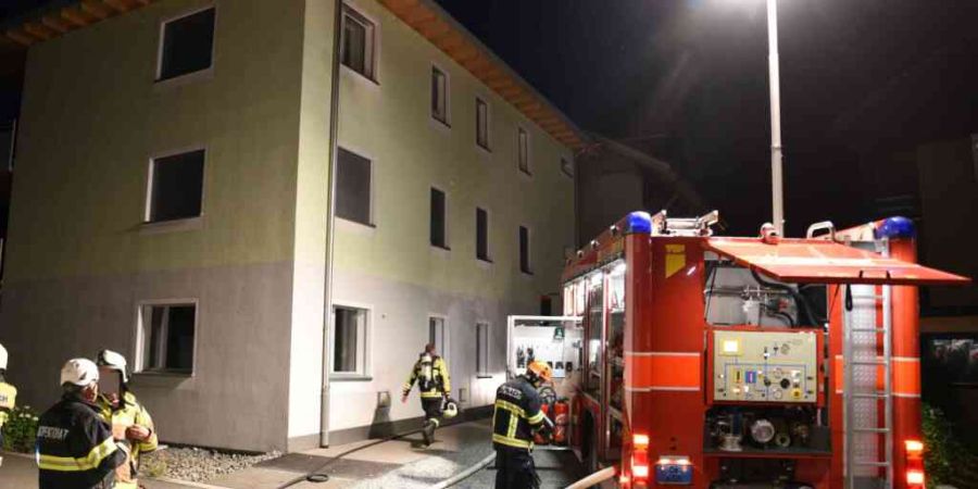 Die Betroffenen des Wohnungsbrands in Alpnachstad konnten sich selbstständig in Sicherheit bringen.