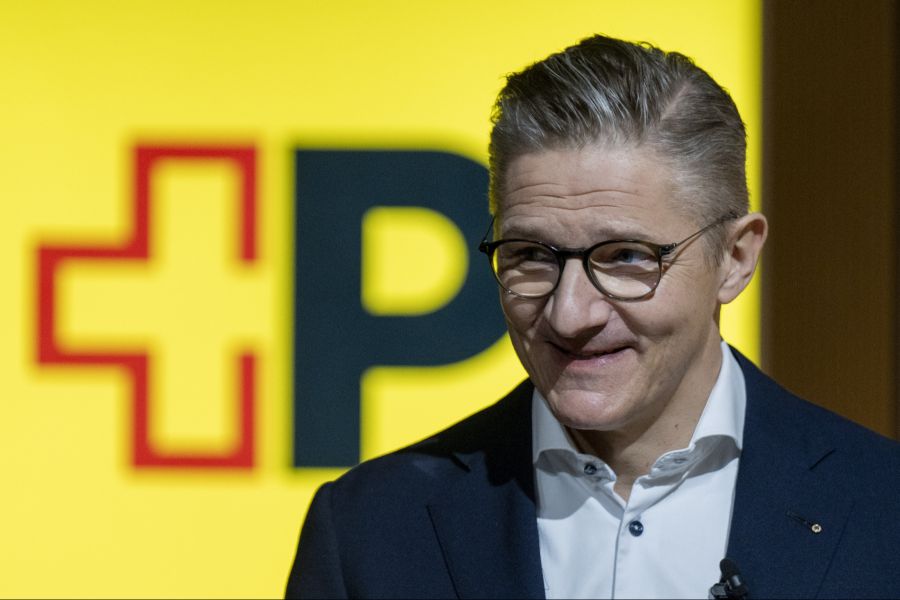 Postfinance-Chef Beat Röthlisberger verdiente mit über 800'000 Franken am meisten.