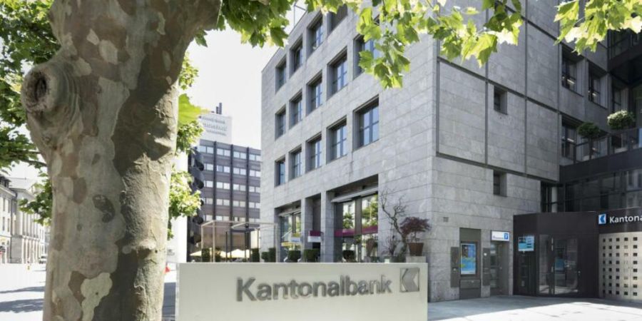 Der Aargauer Regierungsrat hat auf Druck des Parlamentes eine alternative Verteilung der Steuergelder der Aargauischen Kantonalbank geprüft. (Archivbild)