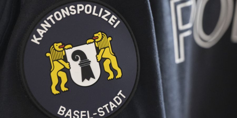 Die Kantonspolizei Basel-Stadt nahm den Tatverdächtigen fest. (Symbolbild)