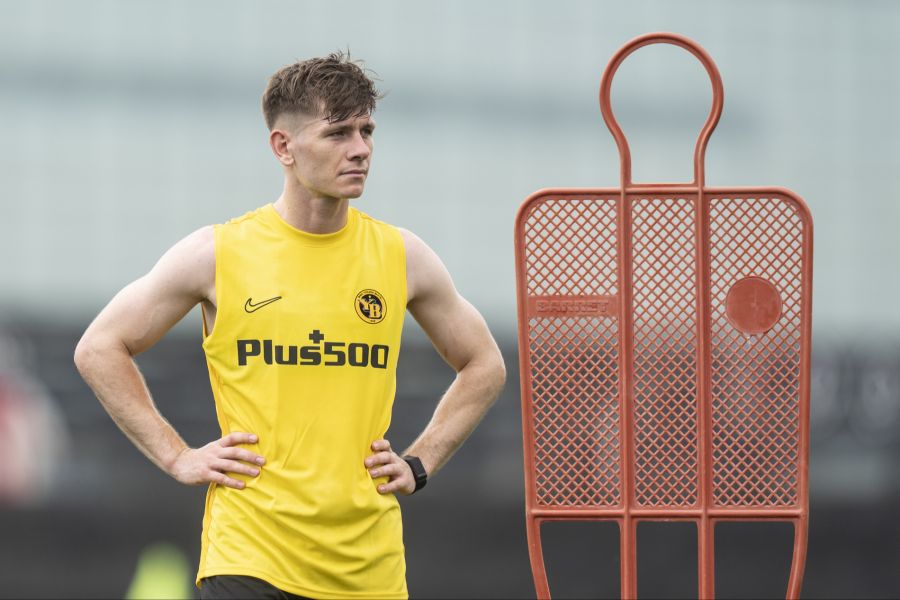 Lukasz Lakomy YB