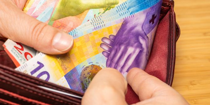 Portemonnaie Schweizer Franken Entschädigung