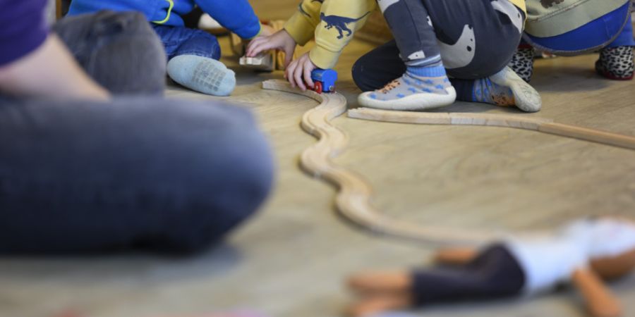 Die Referendumsfrist für das neue Gesetz über die familienergänzende Kinderbetreuung (FEB) im Kanton Baselland ist abgelaufen. (Symbolbild)