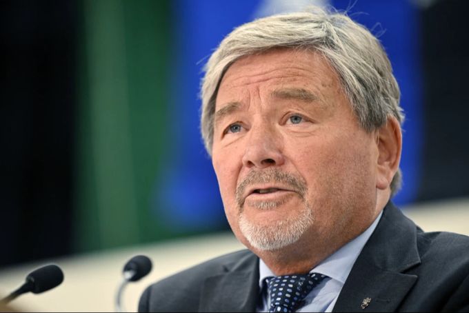Res Schmid Erziehungsdirektor