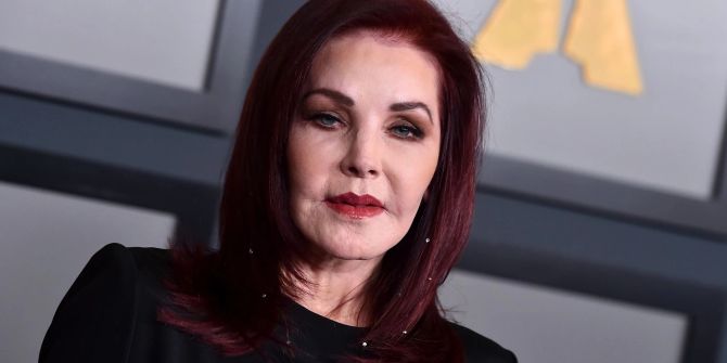 Priscilla Presley