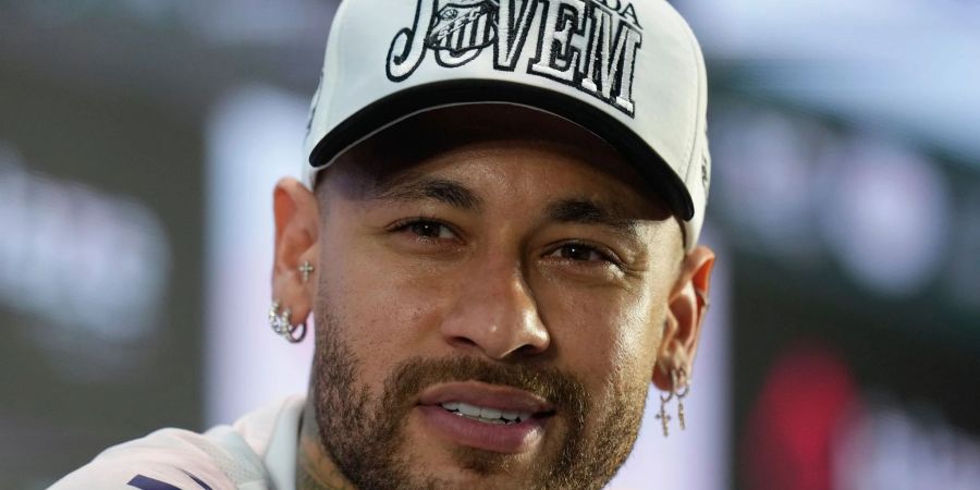 Wird kritisiert wegen Karneval-Teilnahme: Brasiliens Fussball-Star Neymar.