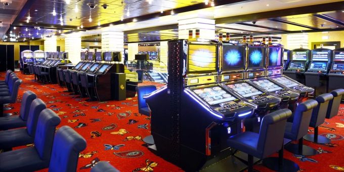 Spielautomaten stehen im Swiss Casino in Zürich. (Archivbild) Zürich Casino