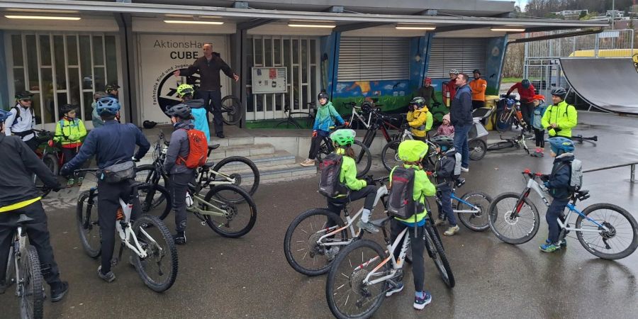 Veloclub Baar-Zug bei der Saisoneröffnung