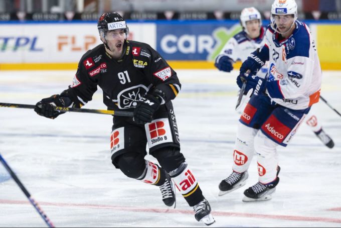 Julian Walker im Einsatz für den HC Lugano in der National League. National League
