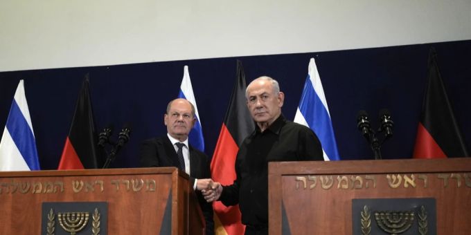 Bundeskanzler Olaf Scholz (SPD) in seinem Podcast: Antisemitismus und blinden Hass auf Israel werden wir niemals dulden. (Archivbild) Schlz