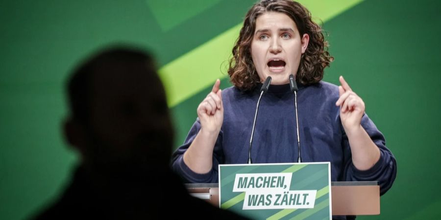 junge grüne katharina stolla