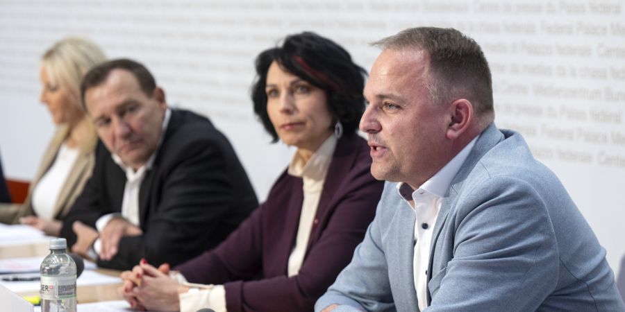 SVP Nationalräte 10-Millionen-Schweiz Initiative