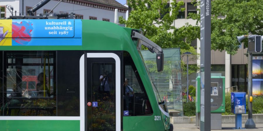 Seit der Vergünstigung des Jugend-U-Abos im Kanton Basel-Stadt vor zwei Jahren hat sich das Kaufverhalten in der Altersgruppe geändert.