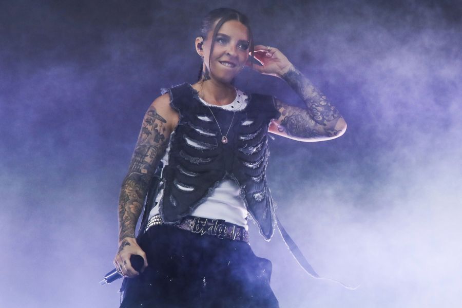 Auch Young Miko wird am Gurtenfestival auftreten.