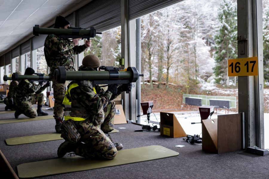 Heisst: Die Schweiz könnte einfach Kriegsmateriallieferungen an beide Kriegsparteien verbieten. (Symbolbild)