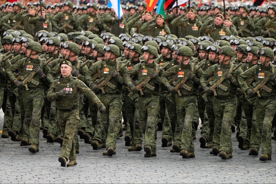 Die Propaganda-Parade in Moskau beschränkte sich auf Fusstruppen.