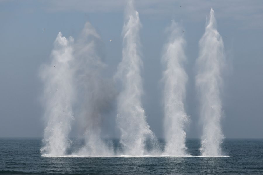 Denn die Minen werden von Strömungen umhergetrieben. Auch zuvor gesäuberte Gebiete sind nicht sicher. (Symbolbild)