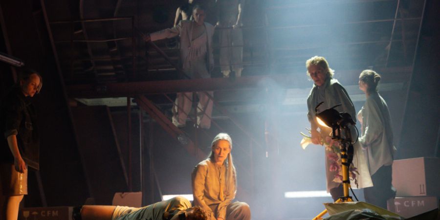 Die Inszenierung «Hekabe» von Euripides am Schauspielhaus Zürich ist eines der Stücke, das an das Schweizer Theatertreffen eingeladen wurde.