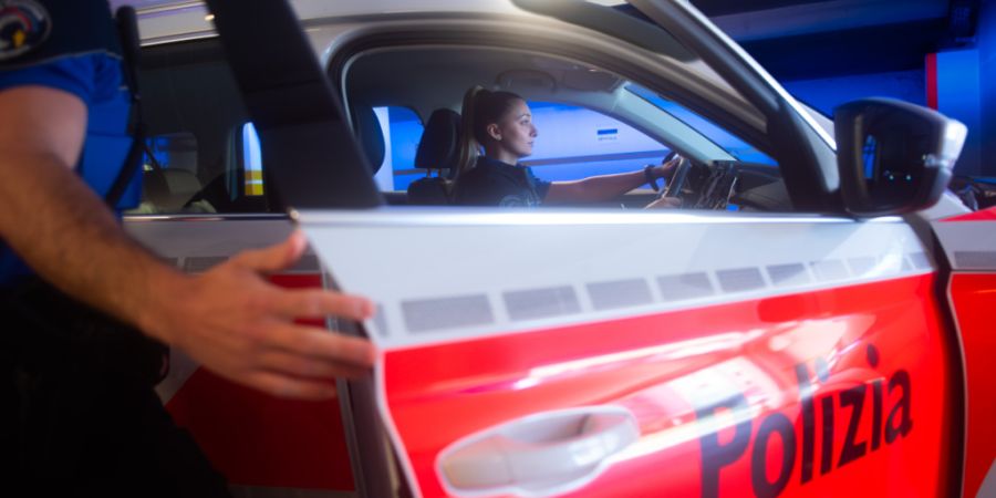 Der bei einer Bluttat in Bellinzona schwer verletzte Mann ist weiterhin in kritischem Zustand. (Symbolbild)