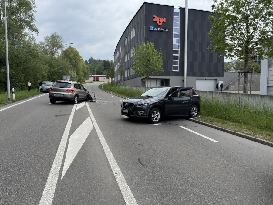 Durch die Kollision entstand Sachschaden.