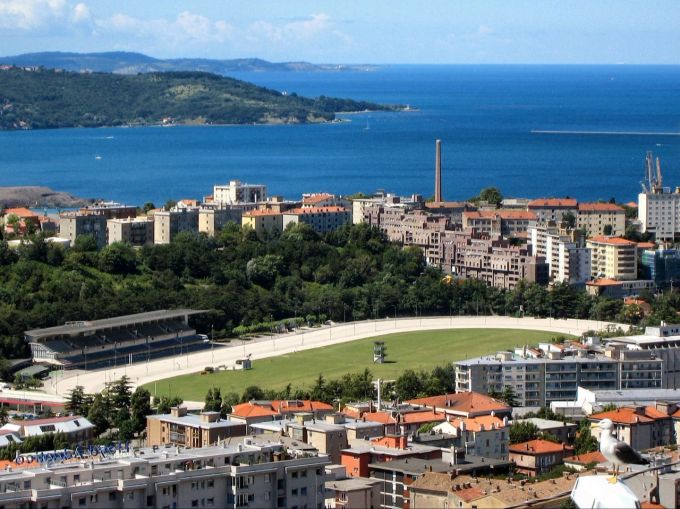 In Triest gibt es Meer und Berge zugleich. Triest