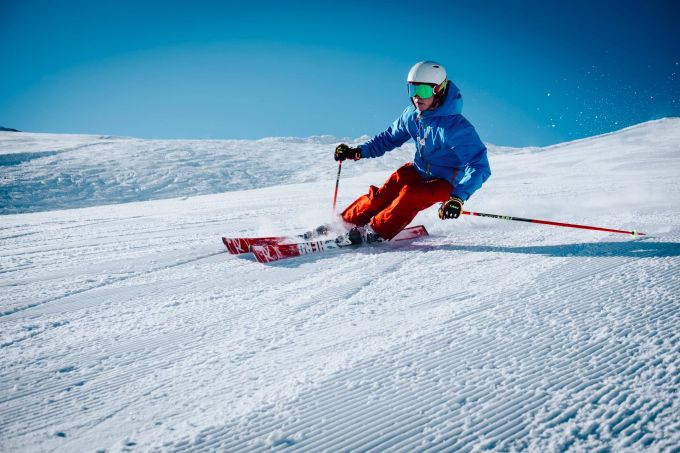 Bald fängt die Skisaison an. Skifahrer