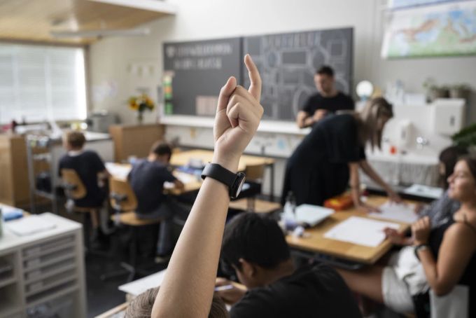 Für einige Quereinsteiger ist die Notsituation eine Chance. (Symbolbild) Lehrermangel