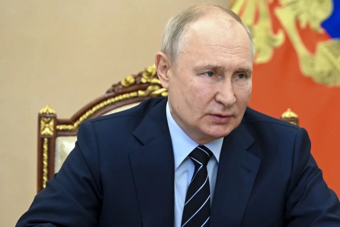 Putin russland sanktionen monate