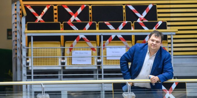 AfD-Kandidat Hannes Loth (AfD) will in Sachsen-Anhalt Bürgermeister von Raguhn-Jessnitz werden. Die Stichwahl ist am Sonntag. AfD-Kandidat Hannes Loth (AfD) will in Sachsen-Anhalt Bürgermeister von Raguhn-Jessnitz werden. Die Stichwahl ist am Sonntag.