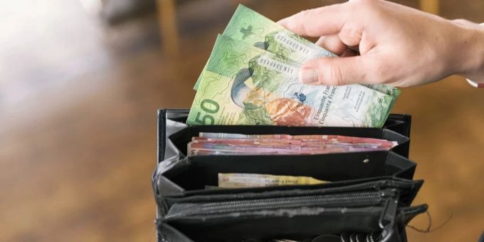Swipra-Studie - Vergütungsberichte in Schweiz besonders häufig abgelehnt