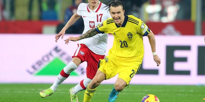 Kristoffer Olsson ist 47-facher schwedischer Nationalspieler. Kristoffer Olsson