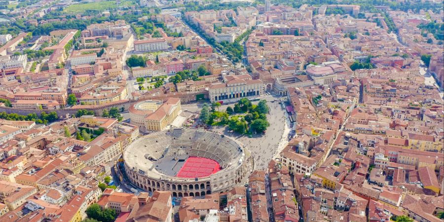 Luftansicht arena di verona