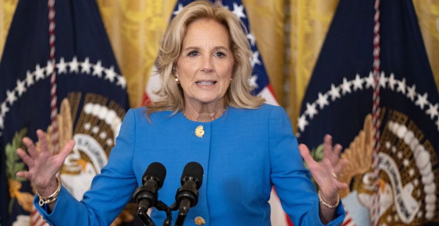 Nicht alle sind von Bidens Offenheit begeistert – insbesondere Jill soll wegen dieser freizügigen Plauderei verärgert sein.