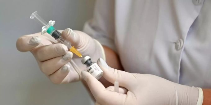 Künftig kann man sich etwa gegen Wundstarrkrampf, Masern, Covid-19, Mpox und Pneumokokken ohne Franchise impfen lassen. (Symbolbild) Wundstarrkrampf, Masern, Covid-19, Mpox