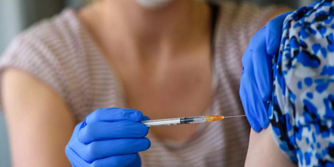 Ab 12 Jahren - Biontech will in EU Impf-Zulassung für Kinder beantragen