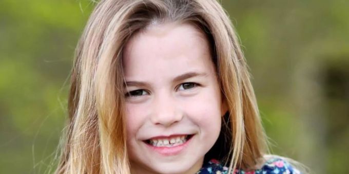 Prinzessin Charlotte, aufgenommen von Kate, Herzogin von Cambridge, am Wochenende in Norfolk, vor ihrem sechsten Geburtstag. Foto: Duchess Of Cambridge/PA Media/dpa Prinzessin Charlotte, aufgenommen von Kate, Herzogin von Cambridge, am Wochenende in Norfolk, vor ihrem sechsten Geburtstag. Foto: Duchess Of Cambridge/PA Media/dpa