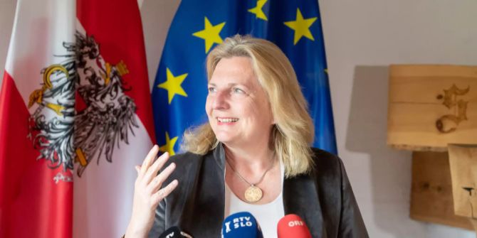 karin kneissl