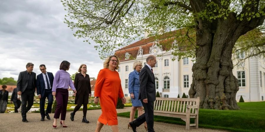 Mitglieder der Ampel-Regierung (in Meseberg)