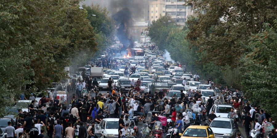 Protest gegen den Tod von Mahasa Amini im Iran